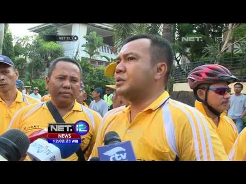 Para Kerabat Kunjungi Korban Penyanderaan dan Perampokan di Pondok Indah - NET12