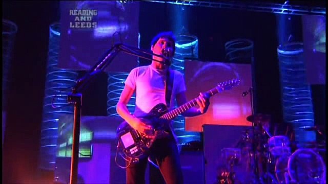 Muse - Supermassive Black Hole, Reading Festival, 08/26/2006