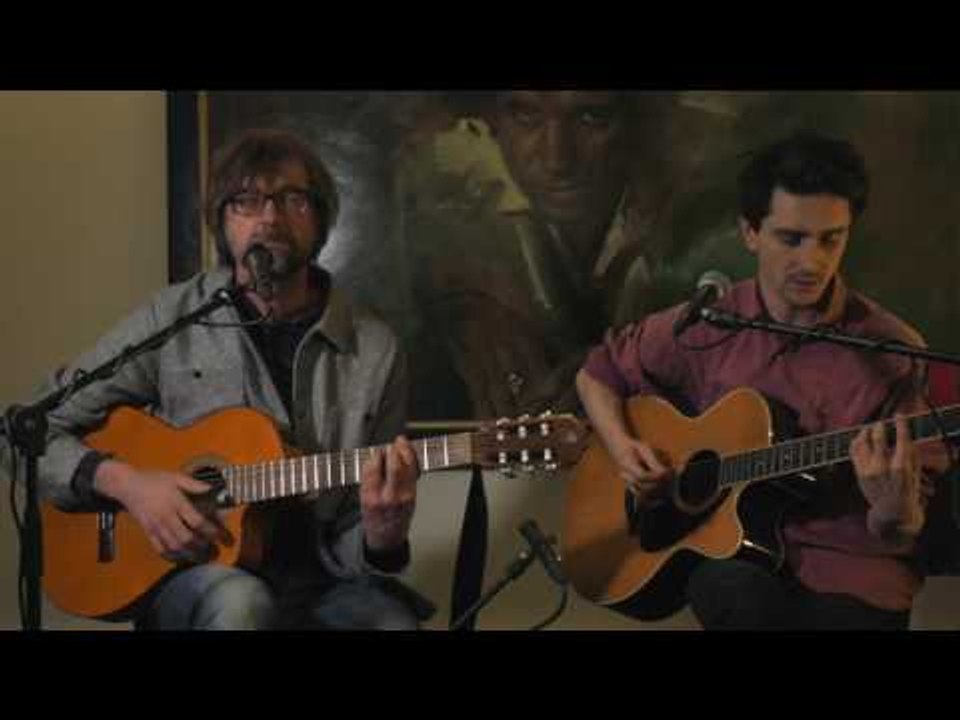 Roald van Oosten - A Stir Is In The Air (Live)