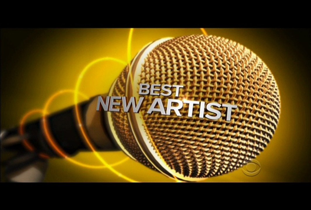 Jennifer Lopez Presents Best New Artist At The Grammys