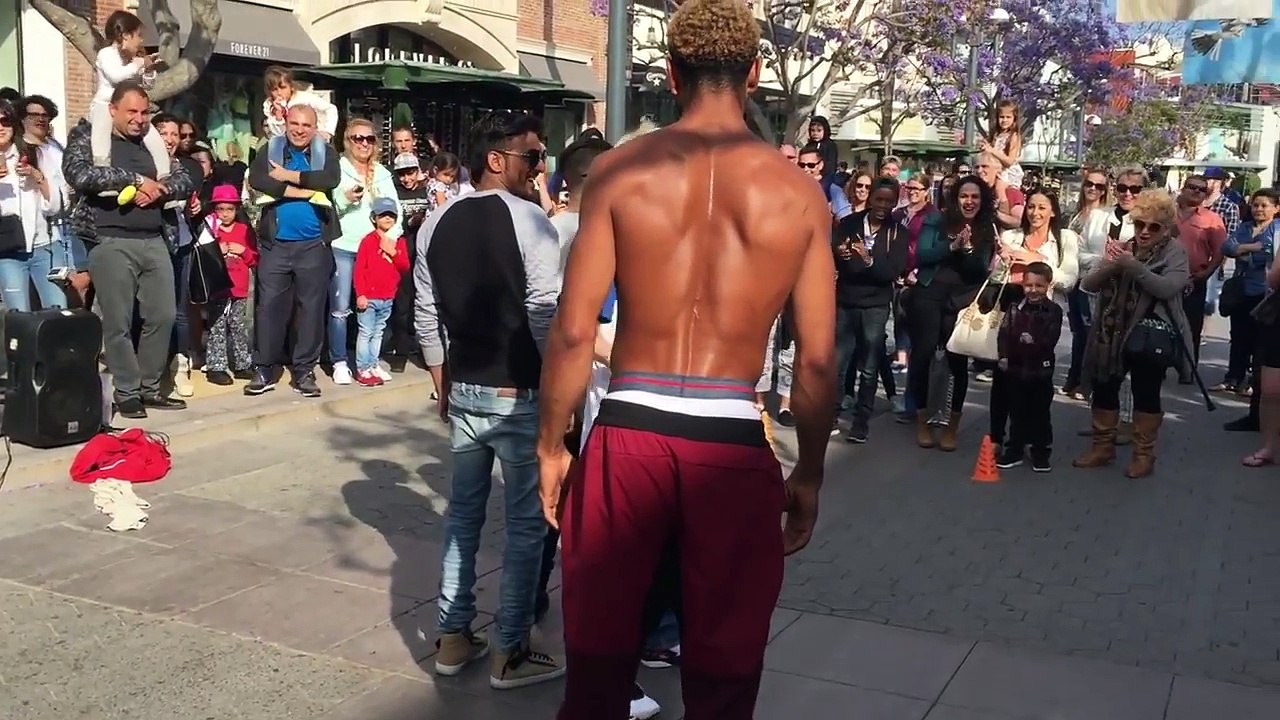 # Dance Battle - with street performer in LA  [Poppin Hyunjoon 팝핀현준]