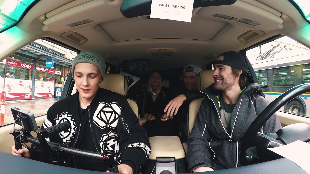 WHISTLER HAS THE BIGGEST SNOWFLAKES! _ VLOG 302-RaX-PrTGx1w