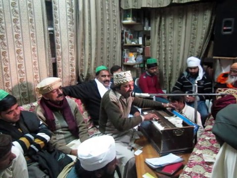 Kulli Meeran Wali Jannatan Di Chaan Punjabi Kalam | At Astana Aliya Qadria Mehboobiya 10_01_17 | abdulqadirjelani.com