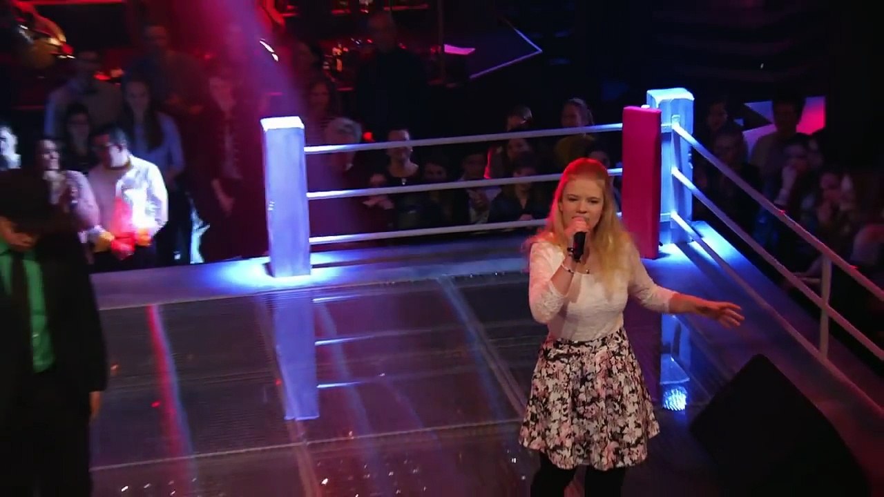 Adele - Hello (Samira, Noël, Jette) _ The Voice Kids 2016 _ Battles _ SAT.1-ce3Eez5VZ98