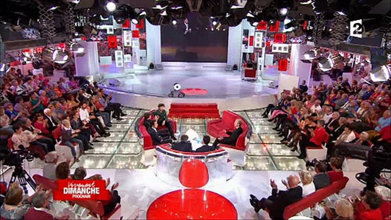 Fou rire de Laurent Gerra dans "Vivement dimanche prochain" hier soir sur France 2 - Regardez