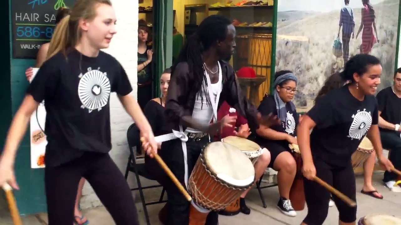 African Drum and Dance show live