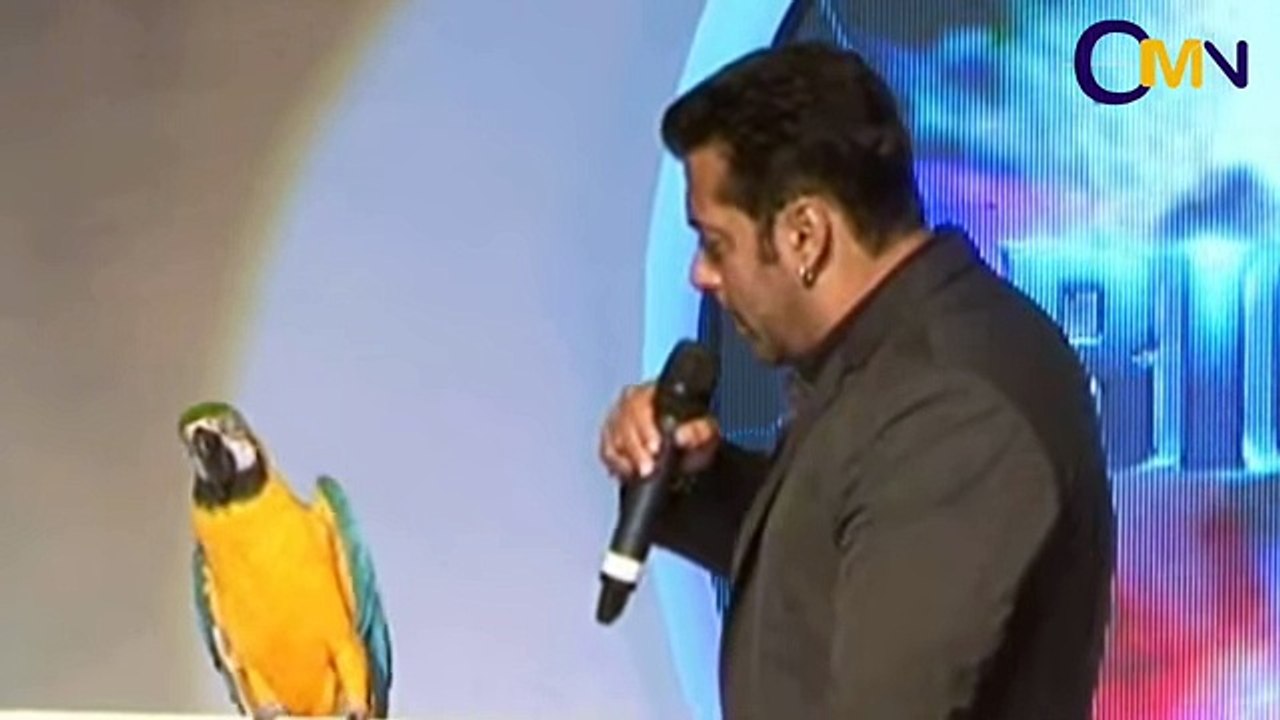 Salman Khan With Radhey The Talking Parrot -
