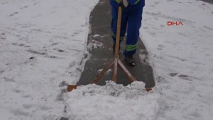Tekirdağ Çorlu'da Kar Yağışı