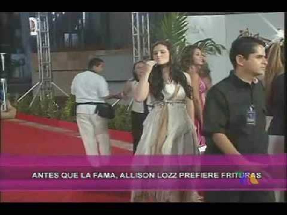 Allison Lozz se rehúsa a bajar de peso