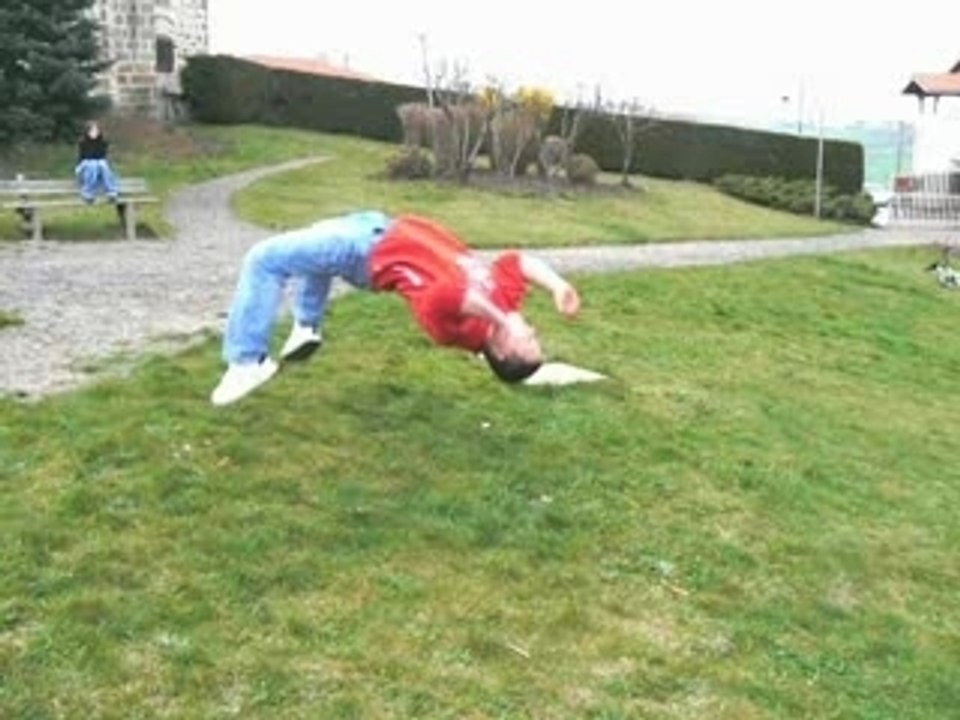 Flip arriere tete tony