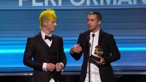 Twenty One Pilots Take Their Pants Off to Accept Award at Grammys 2017!