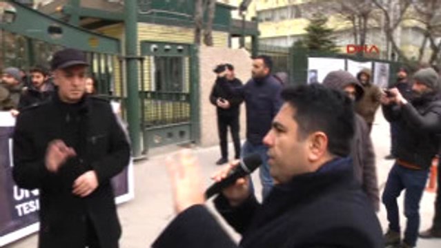 Kocaeli Üniversitesi'nde Açıklama Yapmak Isteyen Öğrencilere Polis Müdahalesi: 10 Gözaltı