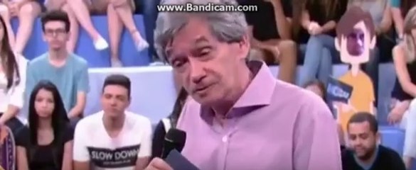 GOLEIRO FOLLMANN FALA SOBRE ACIDENTE DA CHAPECOENSE