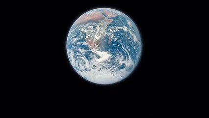 Official iPhone 7 Video iOS 10 AirPods