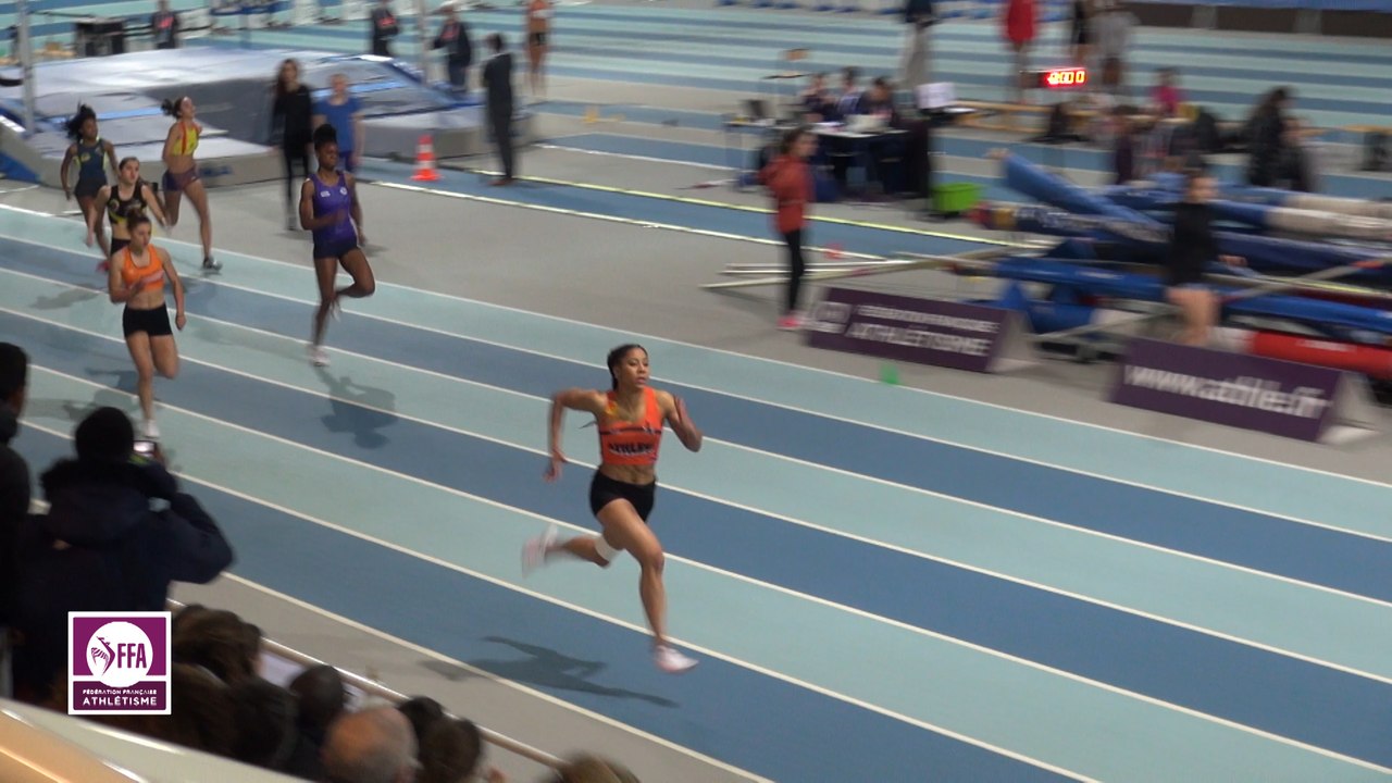 Finale 200 m Juniors Filles