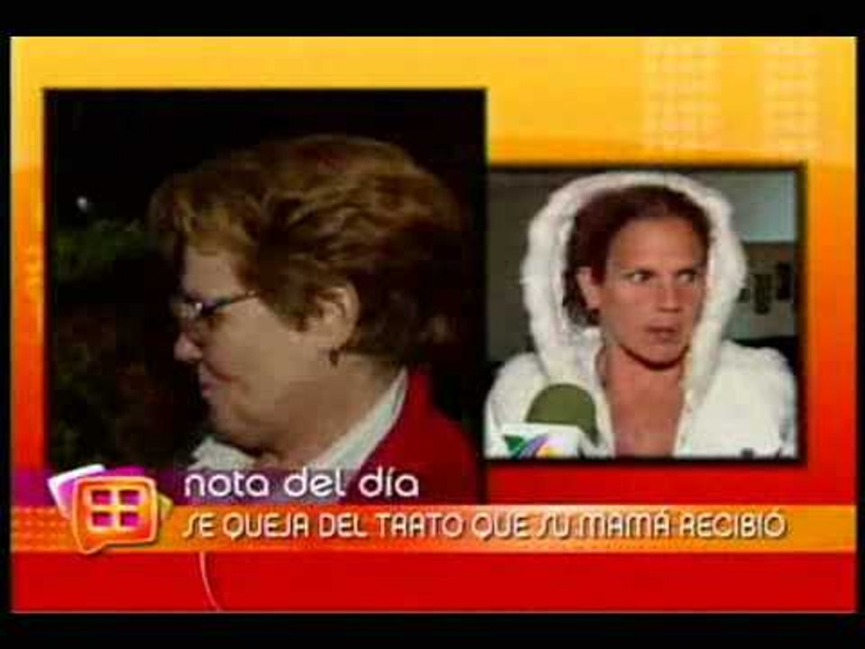 Agentes de migración maltratan a la mamá de Niurka