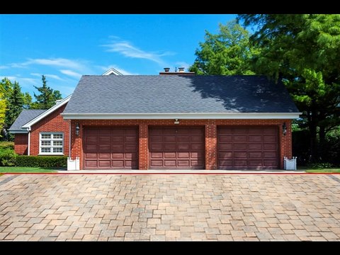 Advanced Garage Door Works-(435) 222-1082