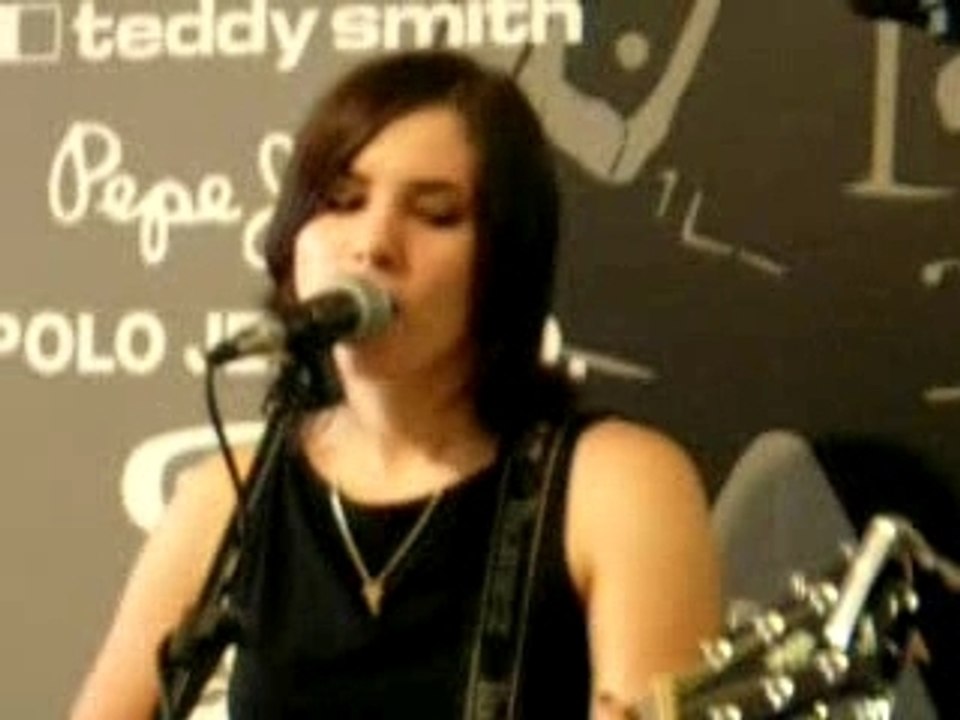 ViRGiNiE - Regarde - Live a Orléans