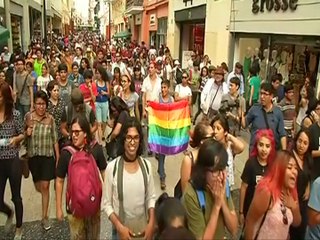 These Peruvians Came Together To Make Out In Protest