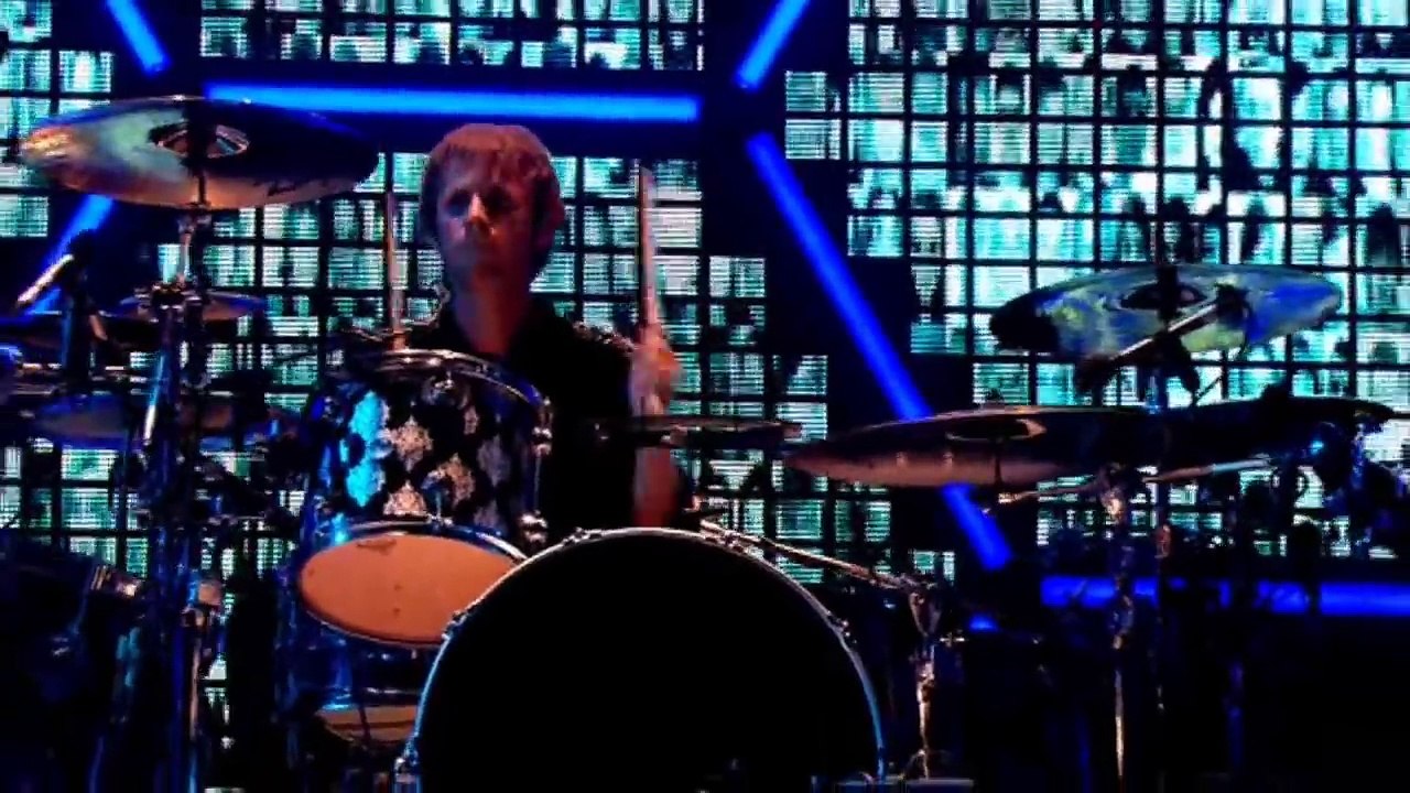 Muse - United States of Eurasia - Glastonbury Festival - 06/26/2010