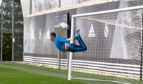 Keylor Navas Amazing Scorpion Save vs Marcelo!! - Real Madrid Training