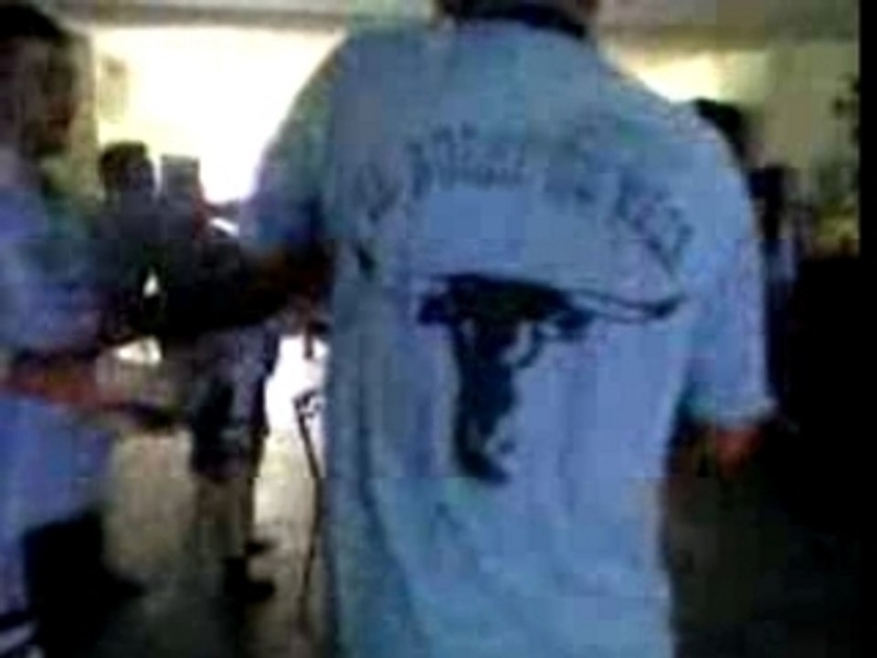 boeuf danse des tongs