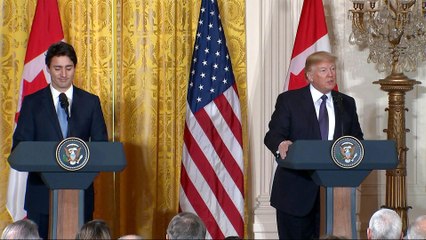 Flynn scandal overshadows Trump-Trudeau meeting