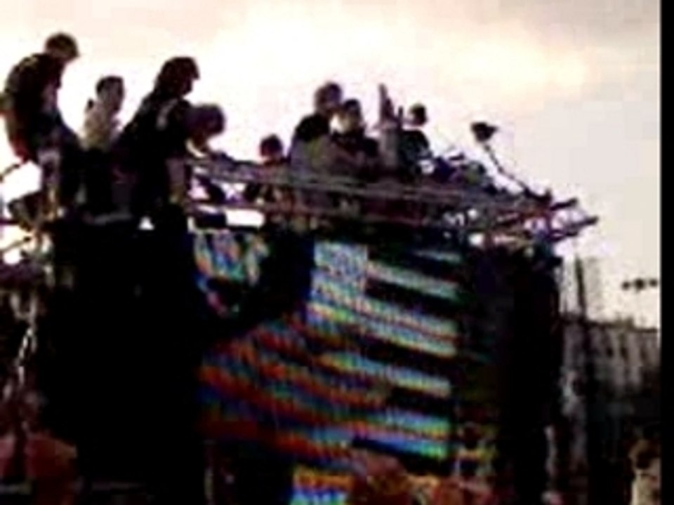 Technoparade2007bastille