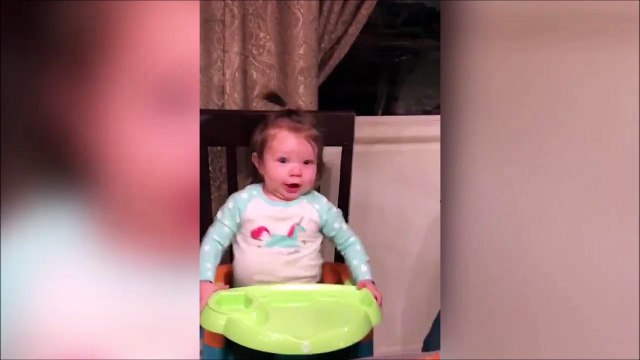 Quand t'entends ta chanson préférée à la radio.. Ahaha