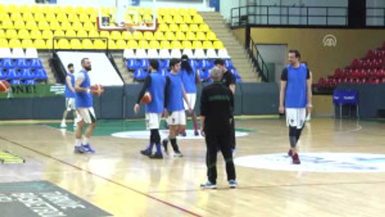 Basketbolun Içinde Kalmak Istiyorum"