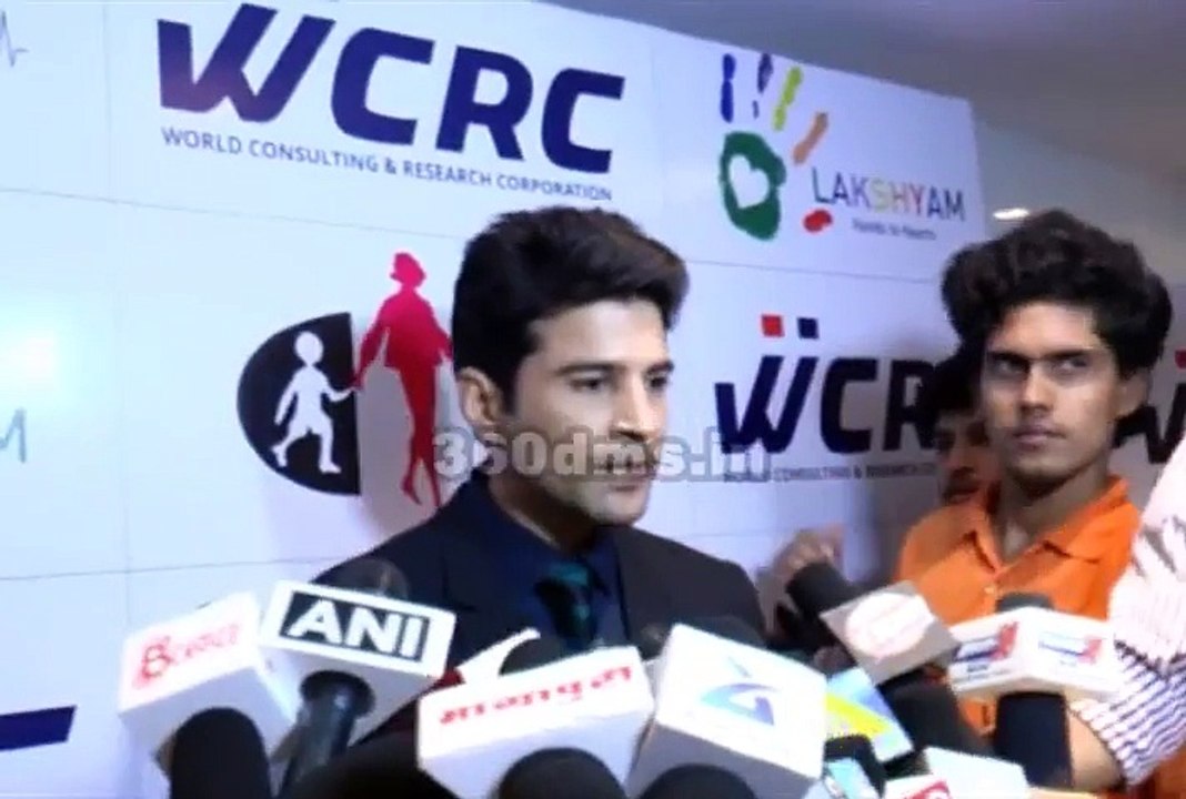 Rajeev Khandelwal Talks About Girl's Education _ Pride of India Awards Fashion Show