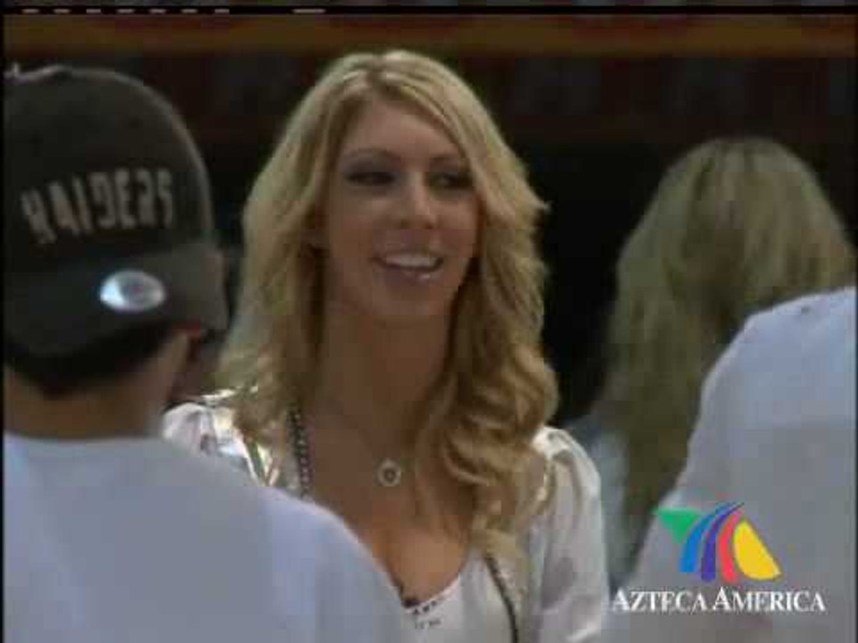 Guapísimas mujeres visitaron La Academia