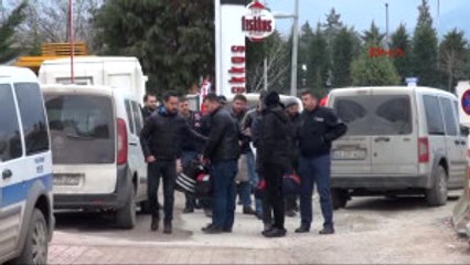 Kocaeli'de Bylock Kullandıkları Iddia Edilen 5 Işçi Adliyeye Sevk Edildi