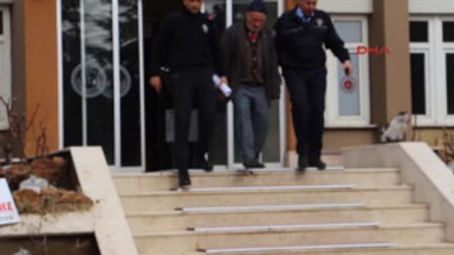 Isparta 70 Yaşındaki Dedeye Torununa Cinsel Tacizden 14 Yıl Hapis