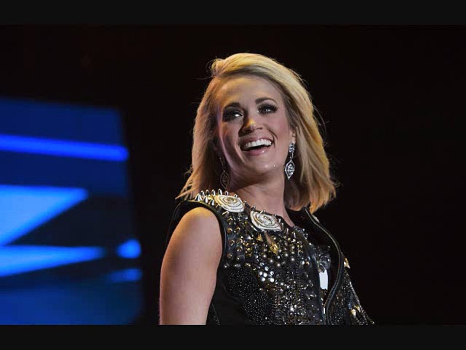 Carrie Underwood Taking Time Off..