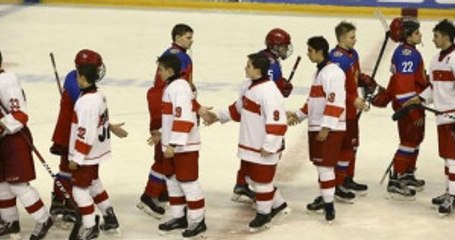 42-0 Yenilen Buz Hokeyi Takımının Antrenörü: Daha Farklı Yenilmeyi Bekliyorduk