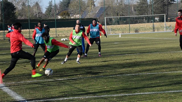 Entrainement intensif à l 'Excel Mouscron Video 3 Eric Ghislain