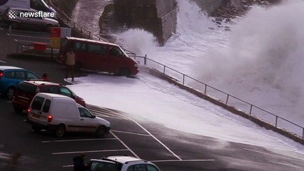 Impressive 200ft wave CRASHES into Cornish coast