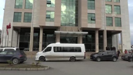 Sosyal Medyada Tartıştıkları Kadınları Darbeden 3 Kız Gözaltına Alındı