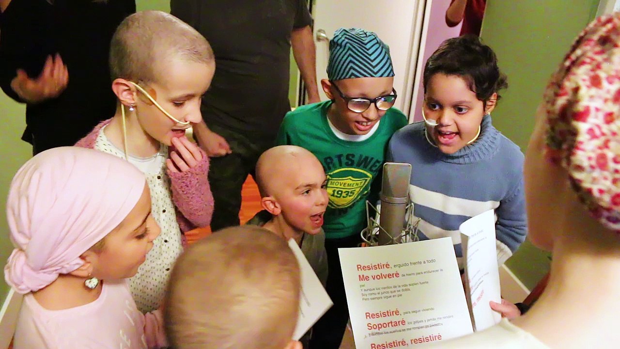 ¡Resistiré! El making of - Juegaterapia y los niños cantan contra el cáncer infántil