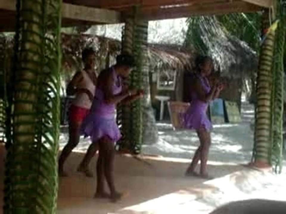 saona dance punta cana republique dominicaine