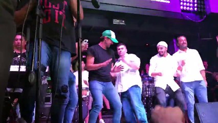 Videito extra de Pedro en Khalama Disco - 11 de Febrero