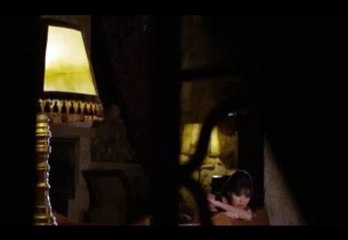 Cyrine Abdelnour 5