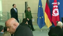 Merkel presiona a Túnez sobre repatriación de migrantes