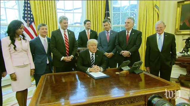Trump signs resolution on SEC disclosure rule