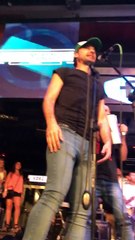 Pedro en Khalama Disco parte 8 - 11 de Febrero