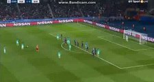Lionel Messi Free Kick Chance - Champions League - 14/02/2017 HD