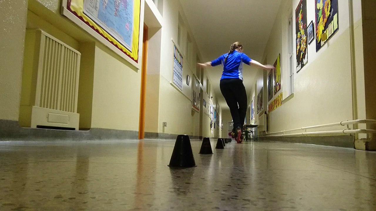 Sinead Howick Slalom Skating