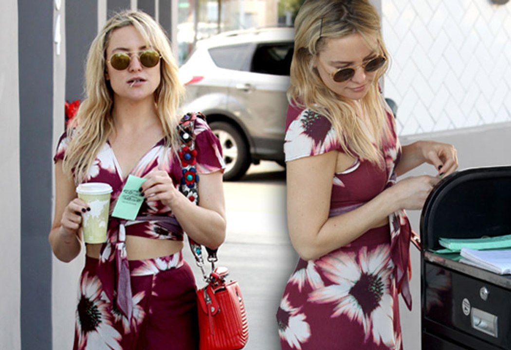 Kate Hudson Shows Off Her Belly Amid Brad Pitt Romance Rumors