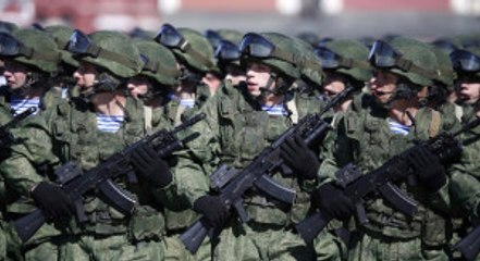 Rusya, Avrupa Sınırındaki Ordu Birliklerini Alarma Geçirdi